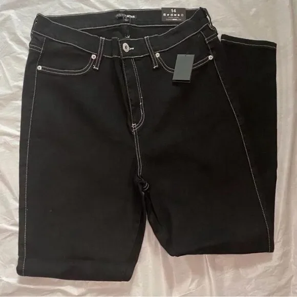 Fashion Nova Curvy High Rise Skinny Jeans Size 14 - Picture 2 of 5